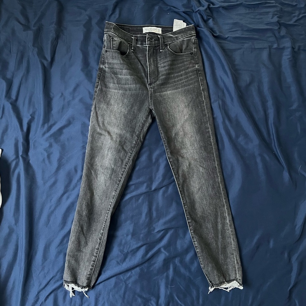 Women's Charcoal Gray Distressed Abercrombie Jeans